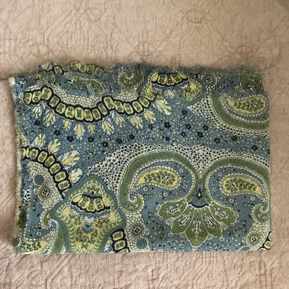 Paisley Pattern Fabric - Picture 2 of 6